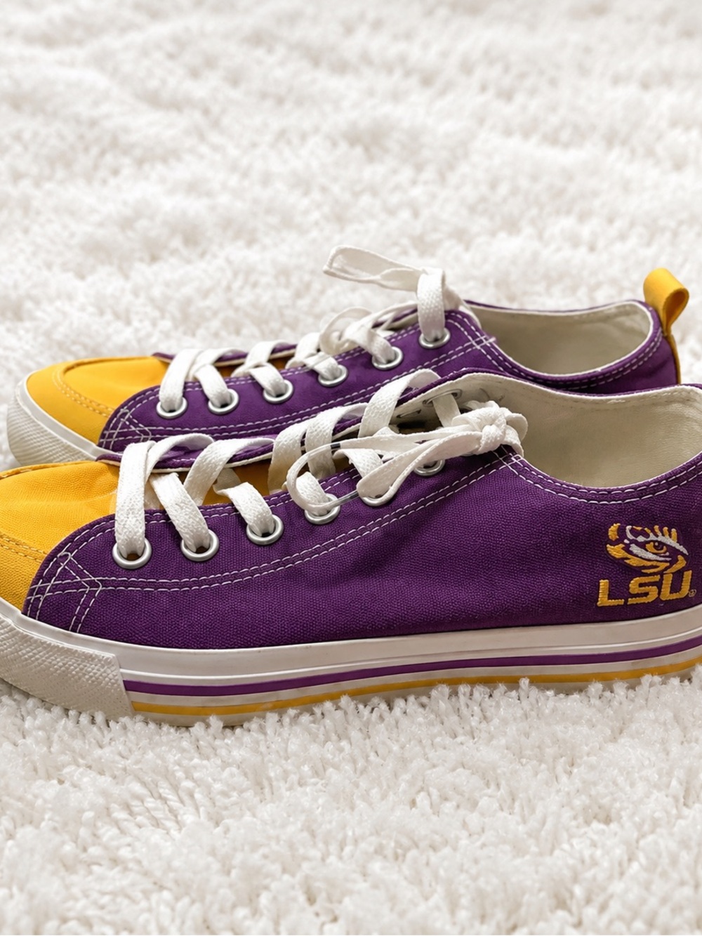 Nwot LSU sneakers Sz 7 - Picture 2 of 7